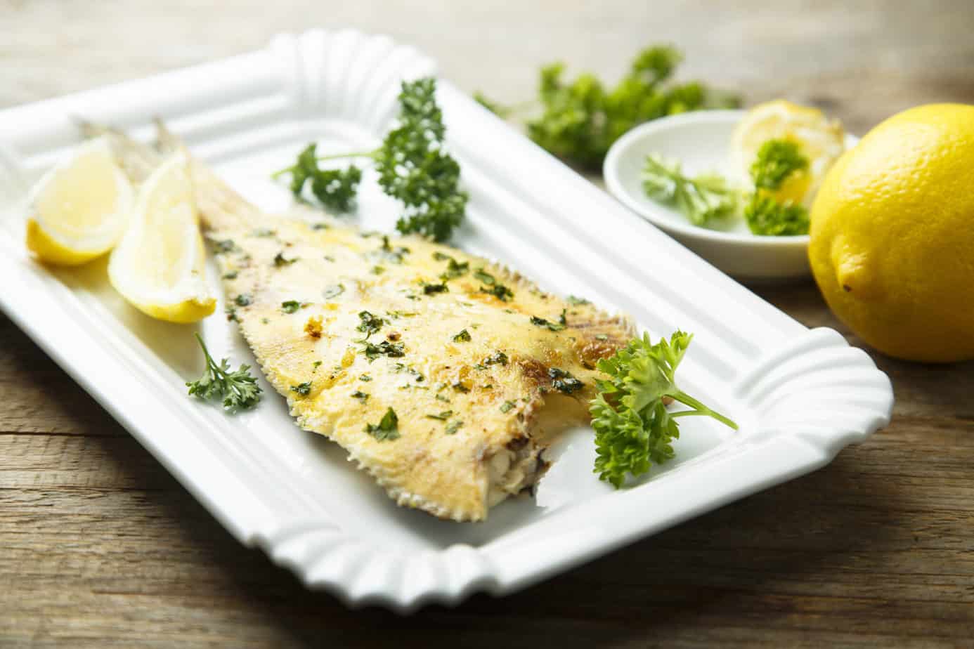 8 Minute Baked Flounder Recipe with Fresh Lemon Pepper - 31 Daily